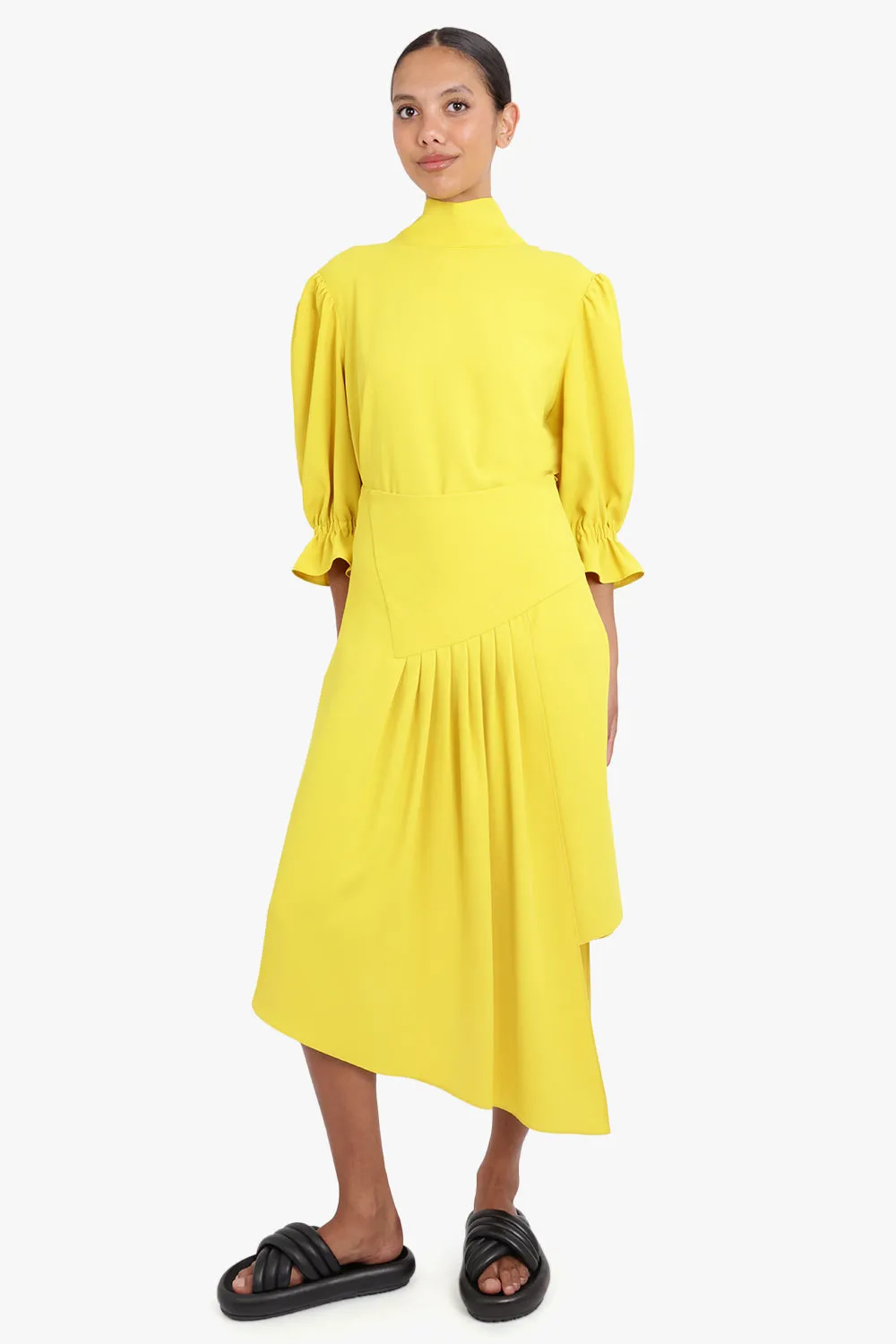 FLUID ASYMMETRIC SPLIT SKIRT YELLOW
